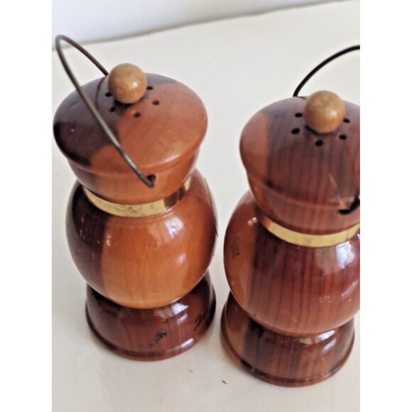 Vintage souvenir wooden Salt and Pepper shakers Jamestown, Virgina - Picture 8 of 12
